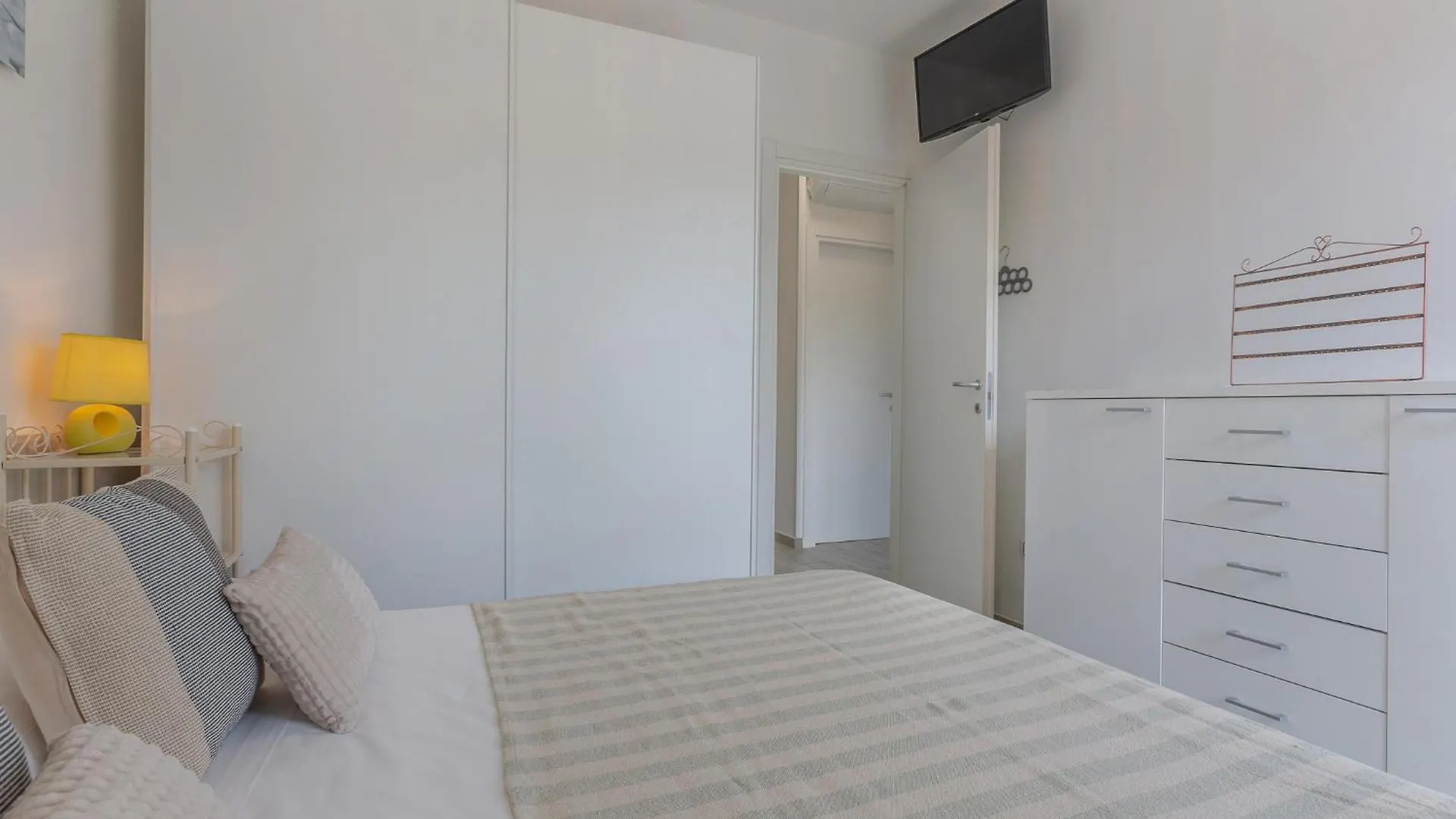 Lido Degli Estensi Seaview Apartment Italien